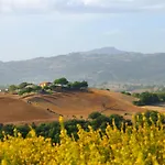 度假居 Relaxing Family Podere Delle Rose Pool & Garden *