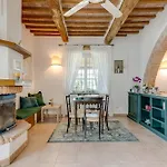 度假居 Relaxing Family Podere Delle Rose Pool & Garden *
