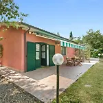 Relaxing Family Podere Delle Rose Pool & Garden 度假居 帕贾尼克