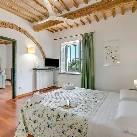 Relaxing Family Podere Delle Rose Pool & Garden Dom wakacyjny Paganico (Grosseto)