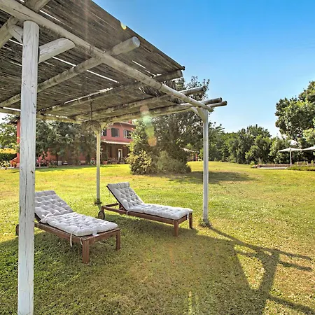 Dom wakacyjny Relaxing Family Podere Delle Rose Pool & Garden