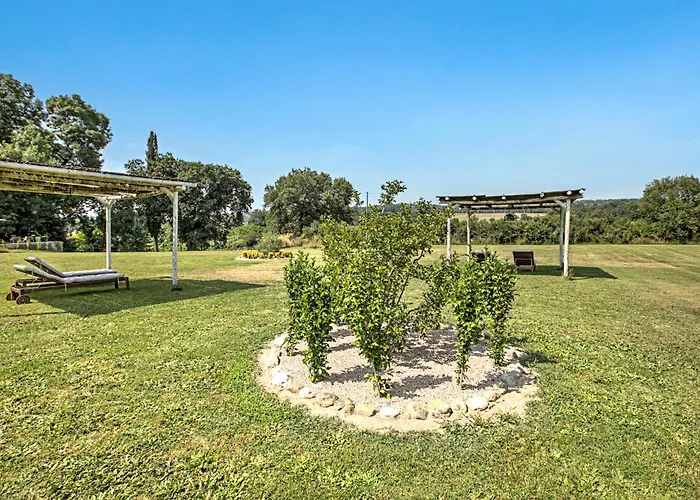 Relaxing Family Podere Delle Rose Pool&garden Vakantiehuis